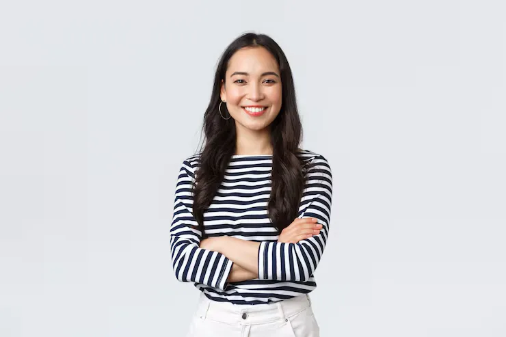 Lynsey Thompson — Online Casino Specialist